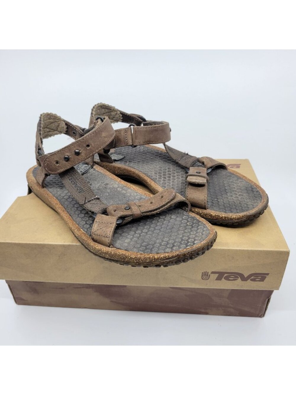 Teva Pretty Rugged Leather Sandals Womens sz 10 in Rust Brown Comfort Hiking